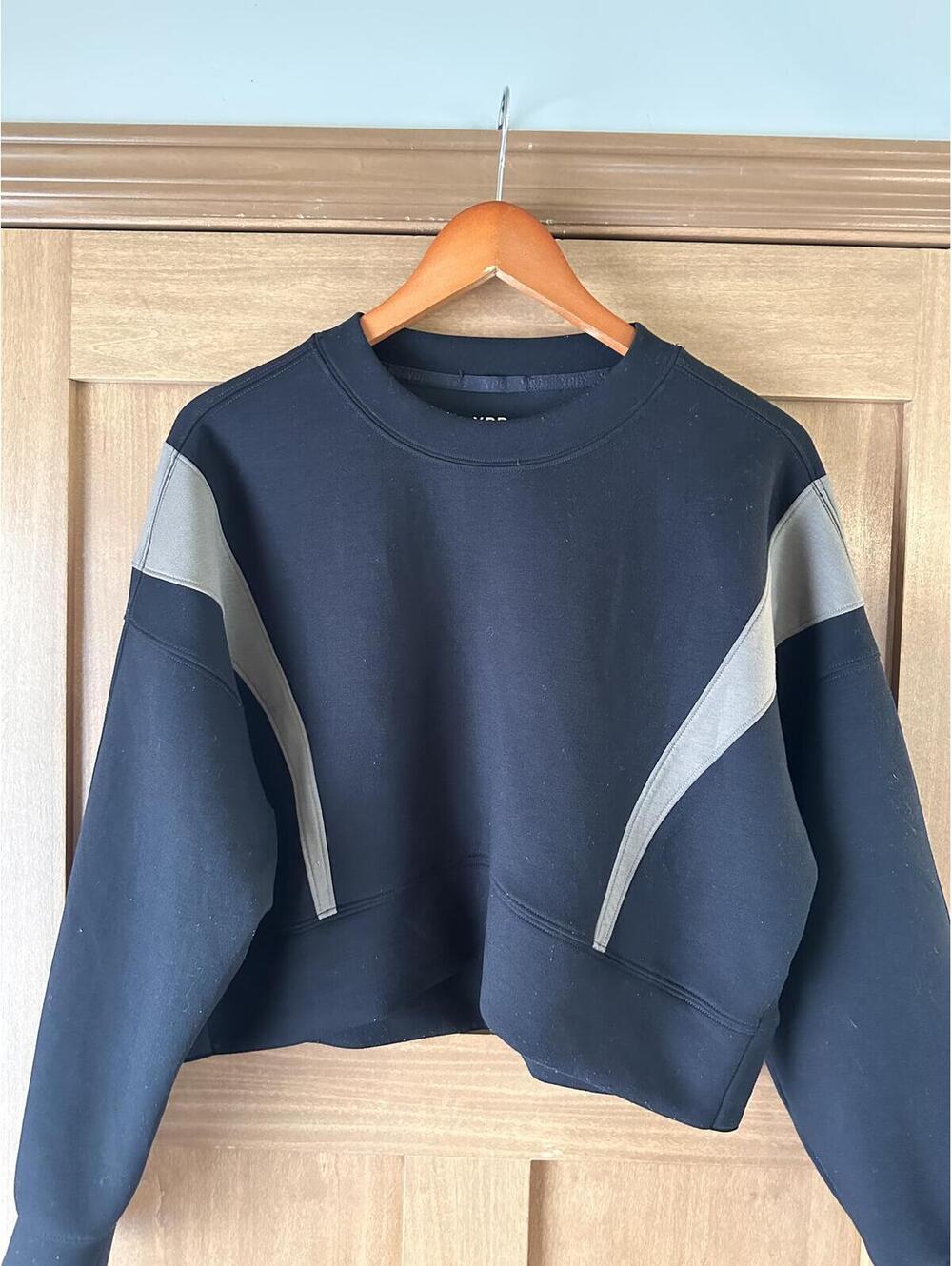 Abercrombie & Fitch YPB Neoknit Mini Crew Neck Sweatshirt Black Women’s Small - Picture 5 of 11